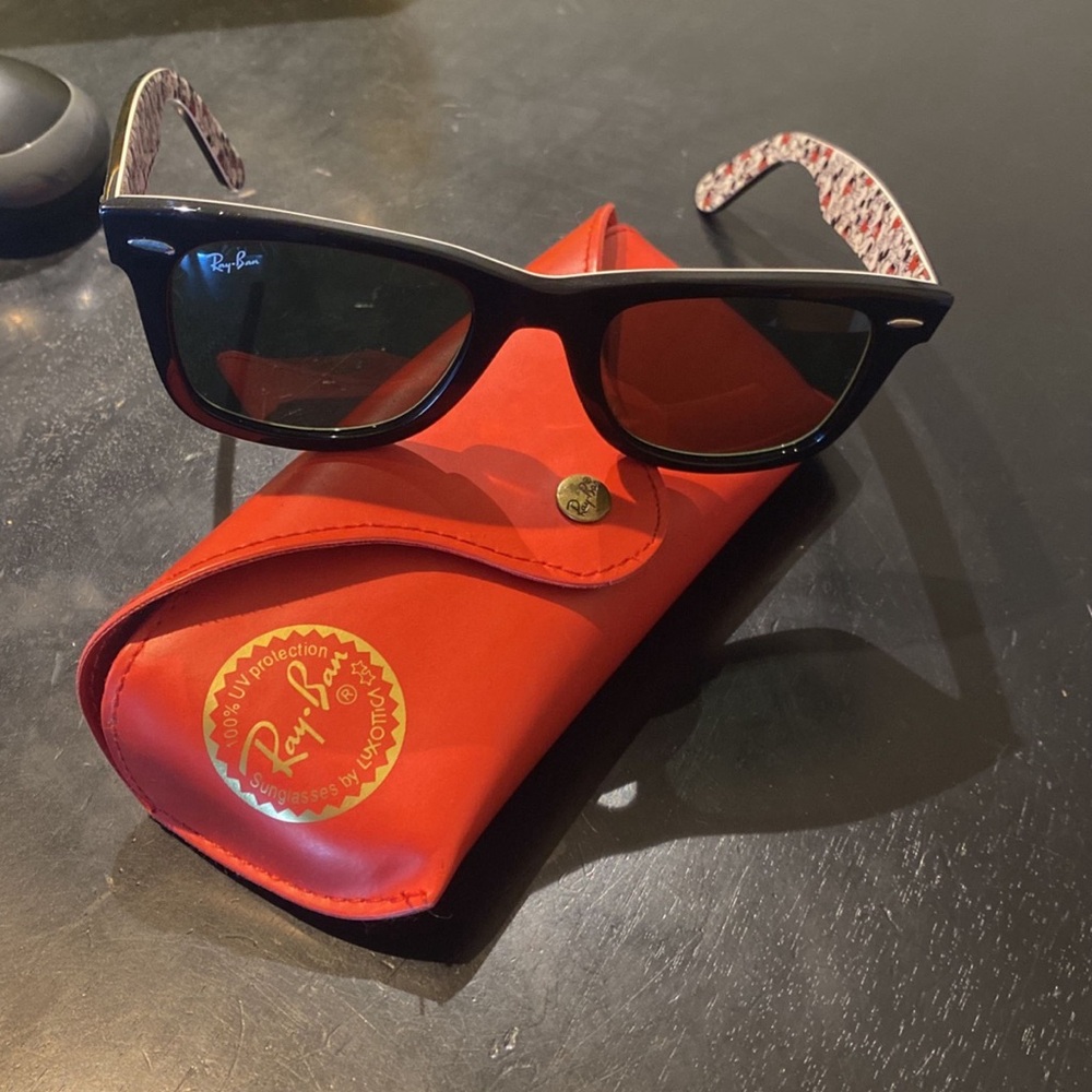 Rayban Mickey Mouse special edition wayfarer sunglasses
